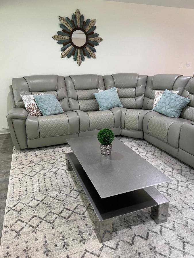 Kingwood Cottage - 10 Mins From Iah - Lake Front 험블 외부 사진