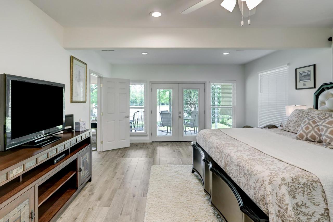 Kingwood Cottage - 10 Mins From Iah - Lake Front 험블 외부 사진
