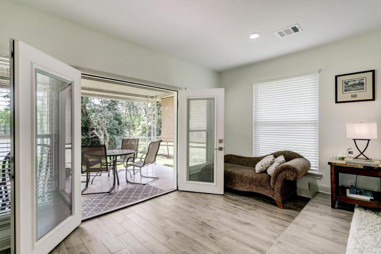 Kingwood Cottage - 10 Mins From Iah - Lake Front 험블 외부 사진